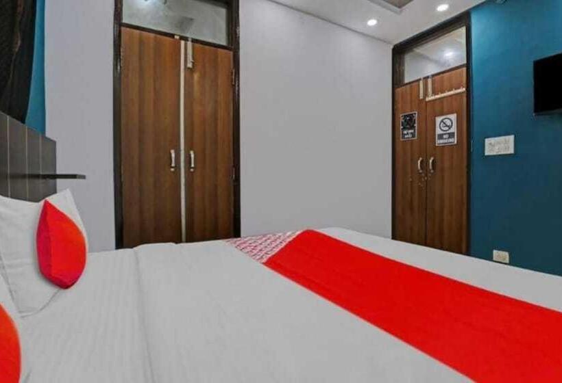 חדר קלאסי לשלושה, Oyo Hotel Yuvraj Plaza