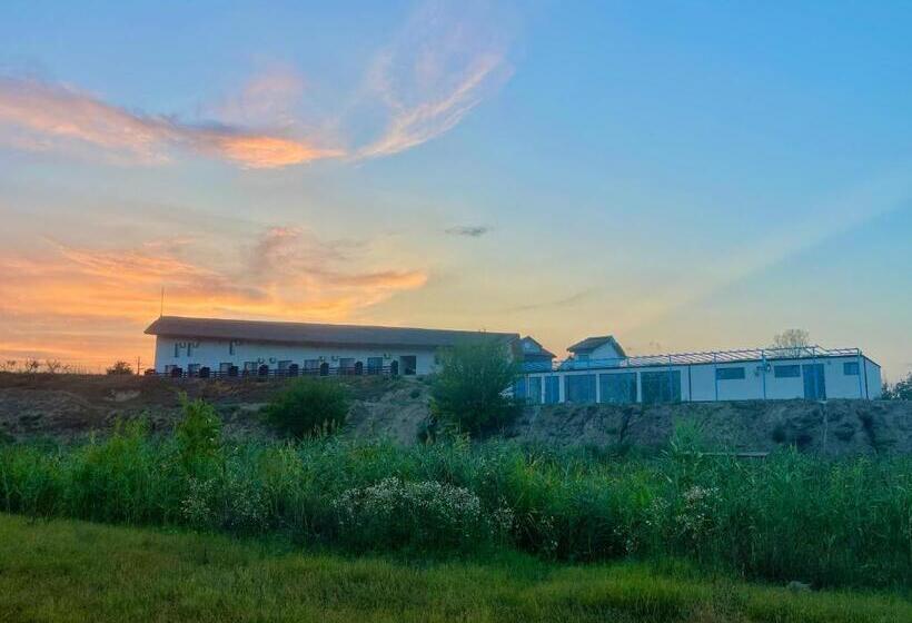 Стандартный Номер Кровать Кинг, Delta View