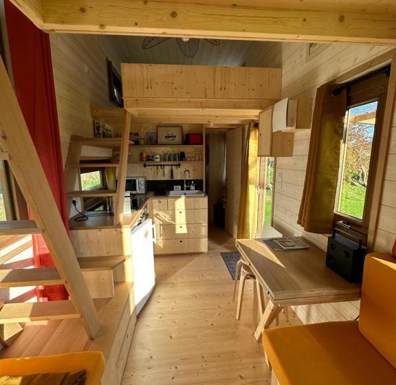 בונגלו משפחתי, Domaine De L O