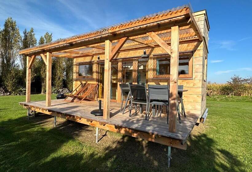 בונגלו משפחתי, Domaine De L O