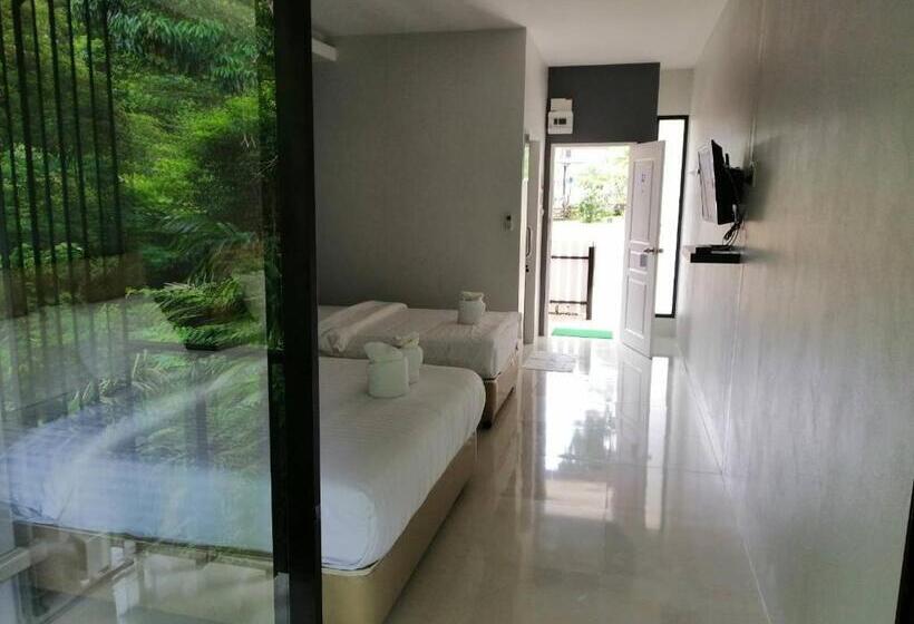 Üç Kişilik Standart Oda, เกาะช้างรักดี รีสอร์ท