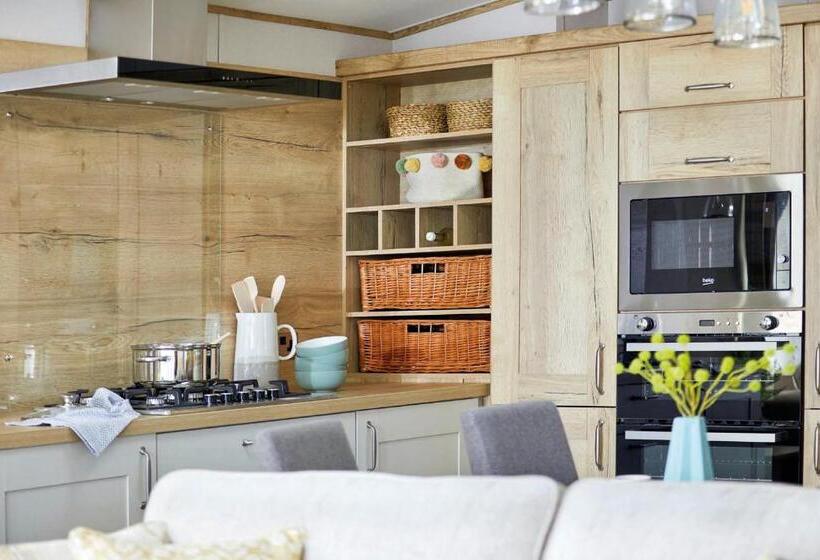 בית, 3 חדרי שינה, Springwood Holiday Park