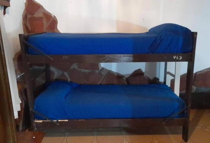 חדר משפחתי, La Posada Del Sol