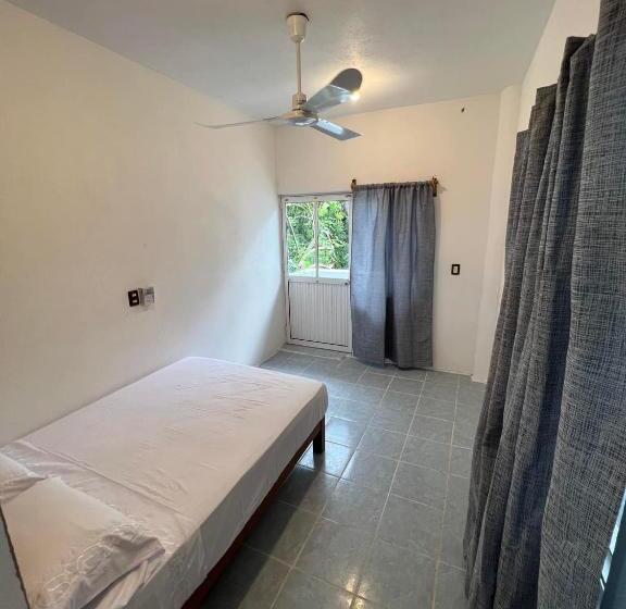 غرفة قياسية, Single Fin Suites & Rooms La Punta Zicatela