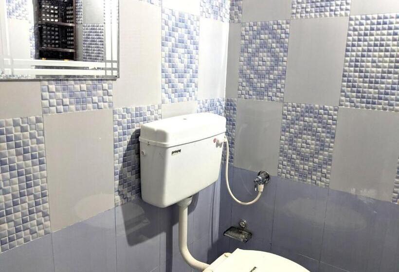 Кровать в Общей Комнате, Aura Hostel