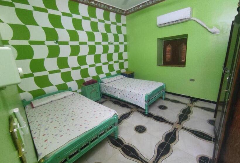 اتاق استاندارد, The White House