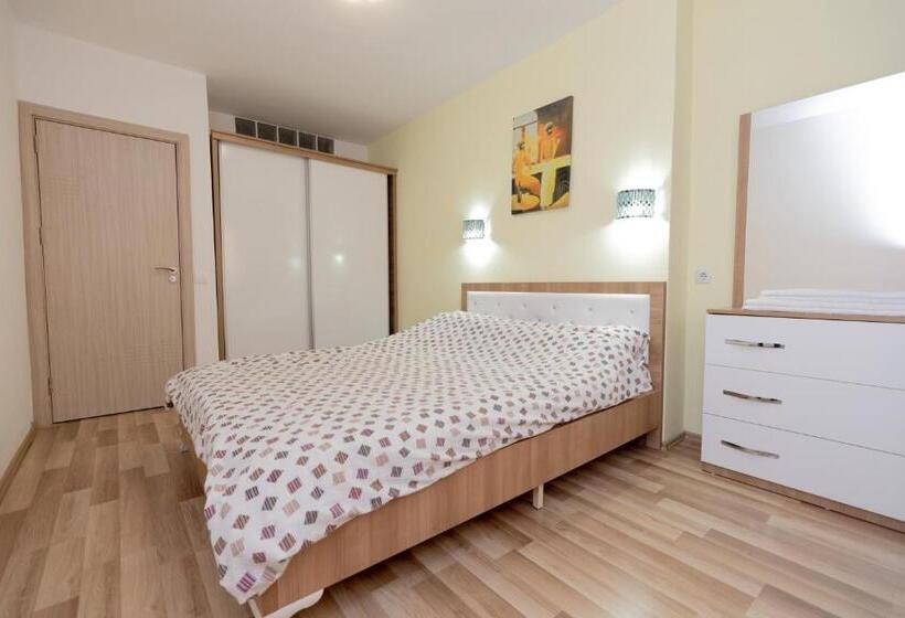آپارتمان 2 خوابه, Dodona Aparthotel In Prishtina