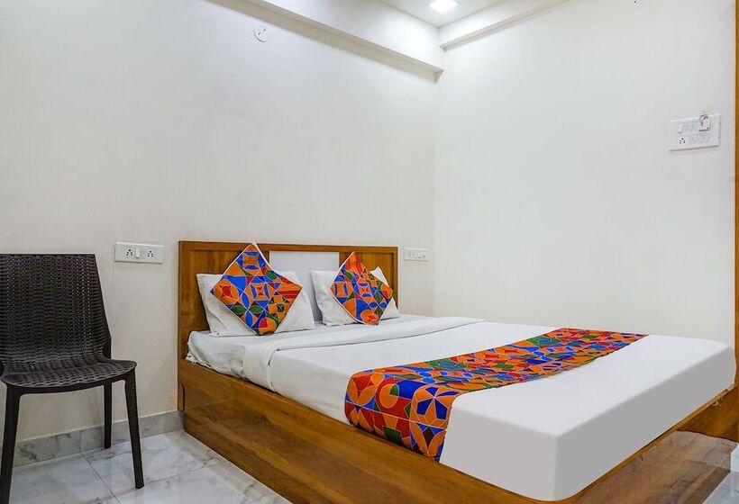Номер Deluxe, Fabhotel Ashoka