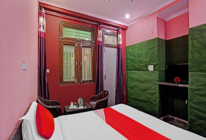 Трехместный Номер Классика, Flagship Hotel Skyland 2