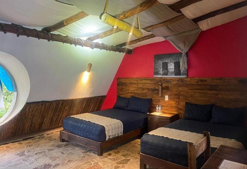 四人标准间, Aldea Nanacatli