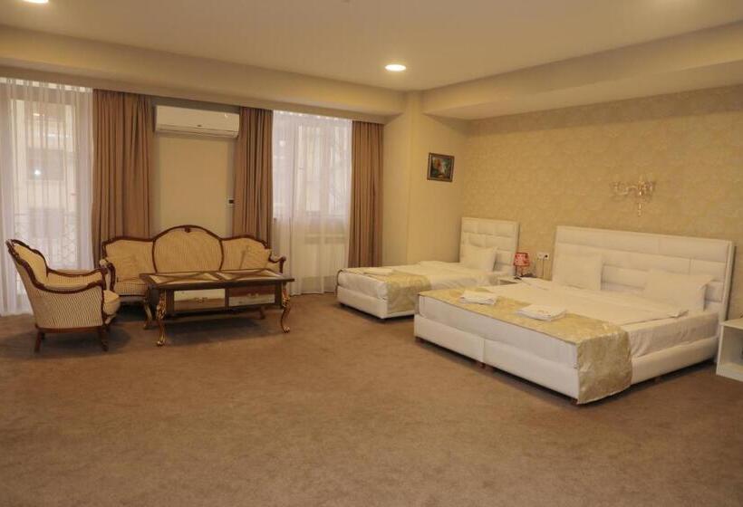 سوییت خانوادگی, Shahdag Quba & Truskavets