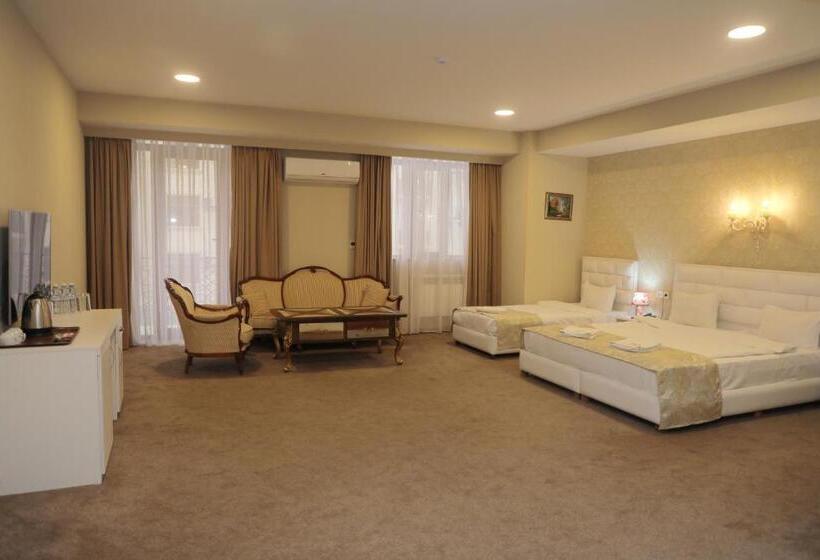 سوییت خانوادگی, Shahdag Quba & Truskavets