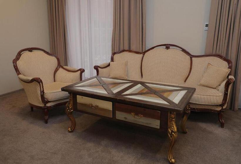 سوییت خانوادگی, Shahdag Quba & Truskavets