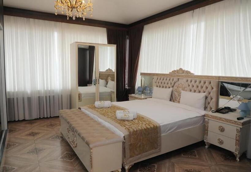 1 Bedroom Penthouse Apartment, Shahdag Quba & Truskavets