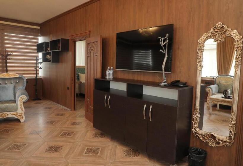 1 Bedroom Penthouse Apartment, Shahdag Quba & Truskavets