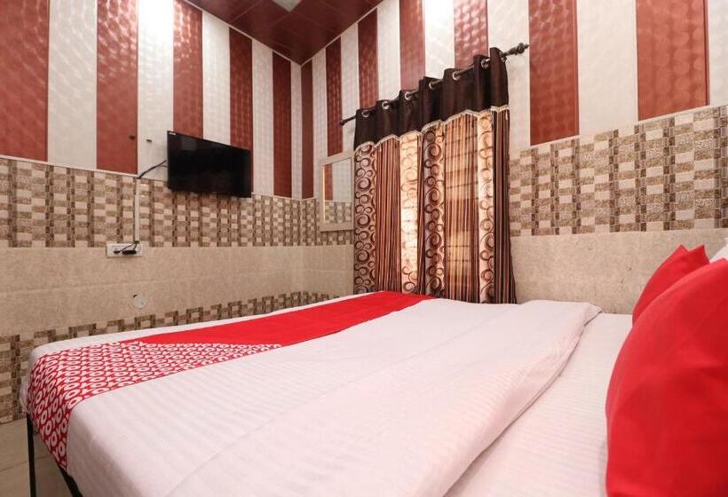 Pokój Trzyosobowy Klasyczny, Oyo Flagship Hotel Big City