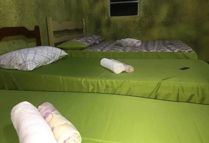 スタンダード４人部屋, Camping E Pousada Primavera