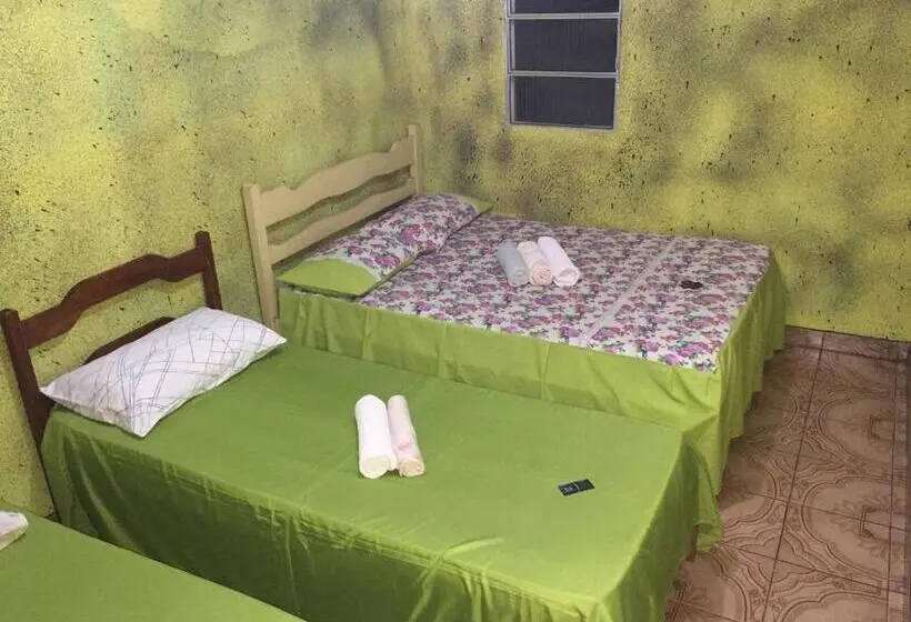 スタンダード４人部屋, Camping E Pousada Primavera