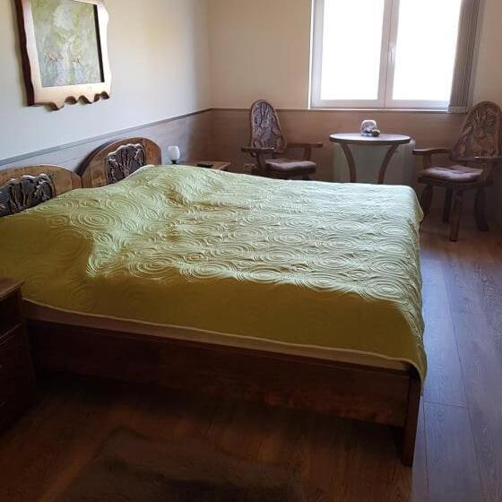 Номер Deluxe, Bakony Kőhegy Vendégház