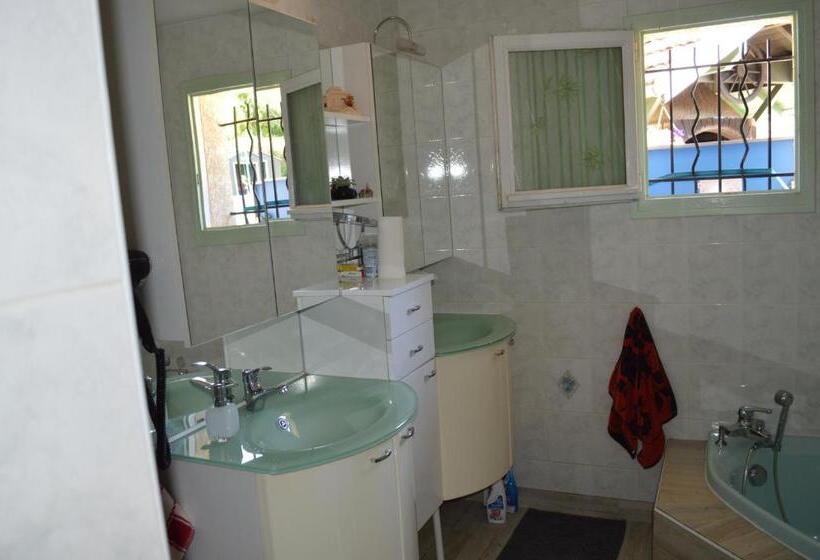 غرفة قياسية فردية حمام مشترك, Chambre Au Doux Refuge