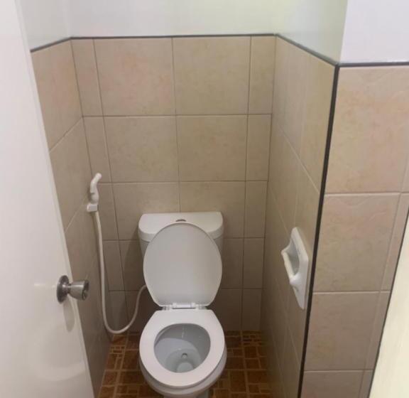 Habitació Estàndard Vista Mar, Full Moon Hostel   Beer Pong Central