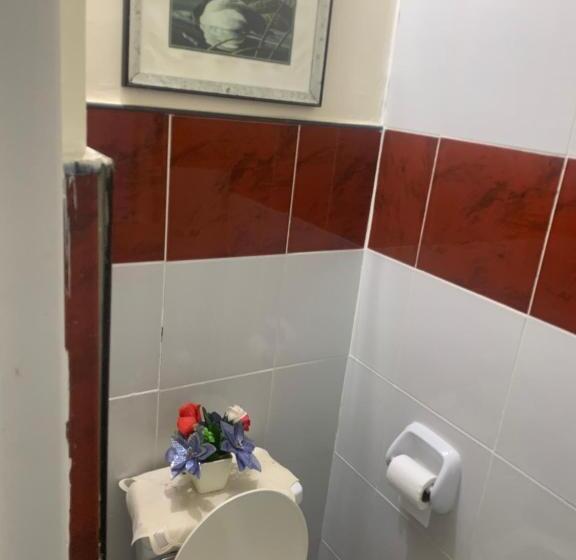 Habitació Estàndard, Full Moon Hostel   Beer Pong Central