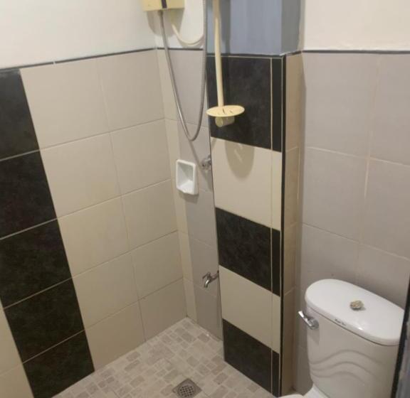 Habitació Deluxe, Full Moon Hostel   Beer Pong Central