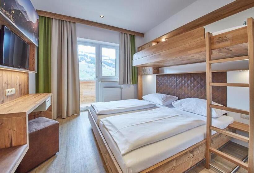 اتاق استاندارد سه نفره, Am Mitteregghof