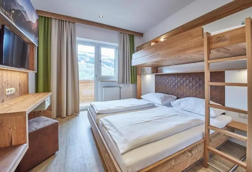 اتاق استاندارد سه نفره, Am Mitteregghof