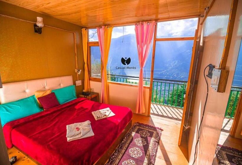 اتاق استاندارد با بالکن, Casual Monks
