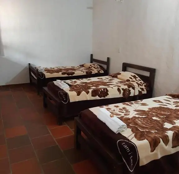 Perhehuone, El Santuario