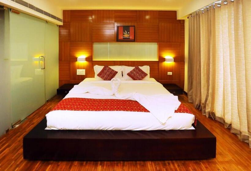 Люкс, Kabani Regency