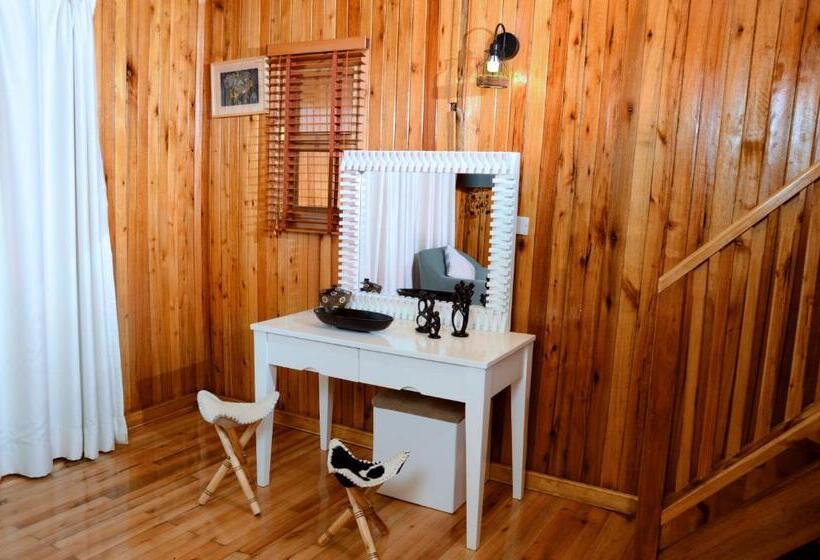 패밀리 스위트, Pelican Lodge & Marina