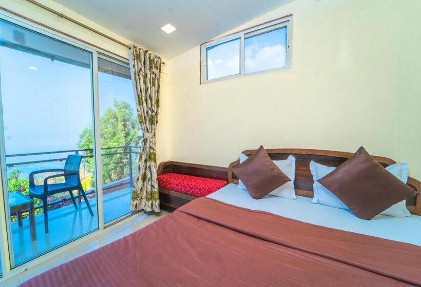 バルコニー付きデラックスルーム, Sharayu Holidays Valley View