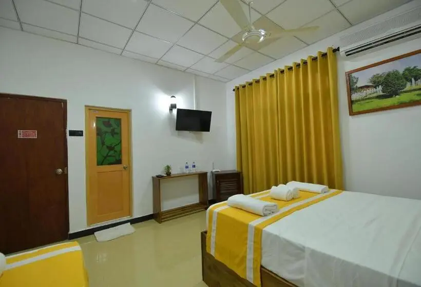 Deluxe Kolmen Hengen Huone, Wilroma Hotel&resort