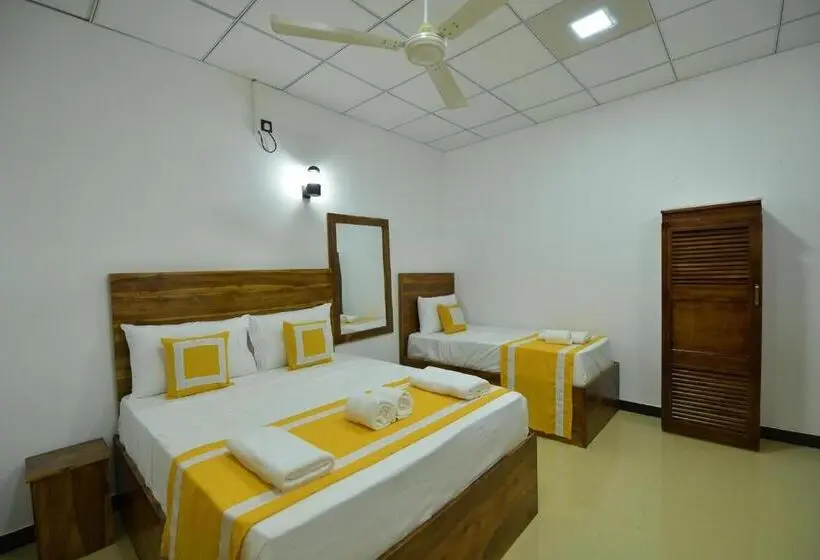 Deluxe Kolmen Hengen Huone, Wilroma Hotel&resort
