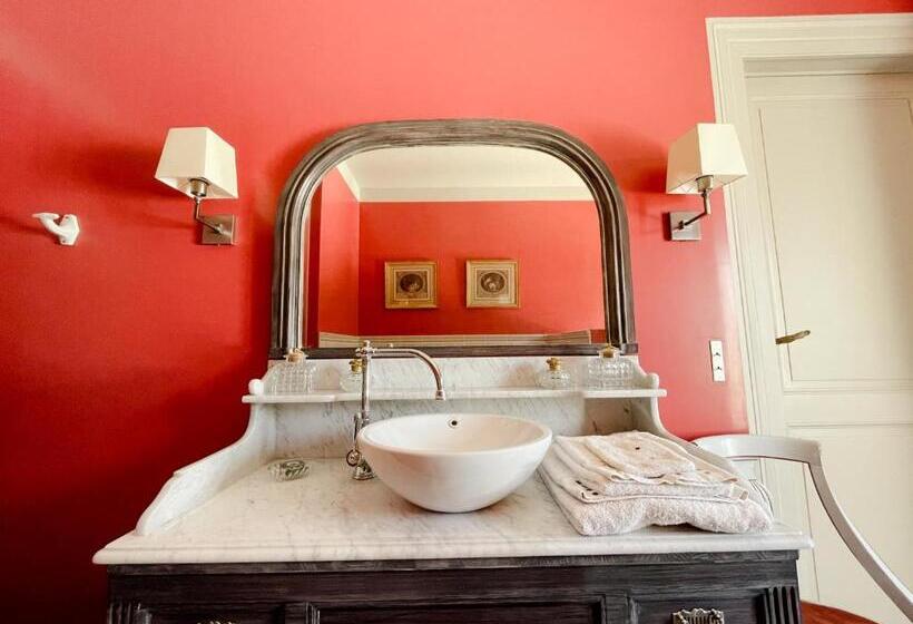 Номер Deluxe, Château Du Domaine Du Réveillon