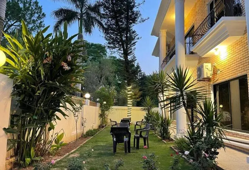 اتاق اکونومی, Infinity Villa