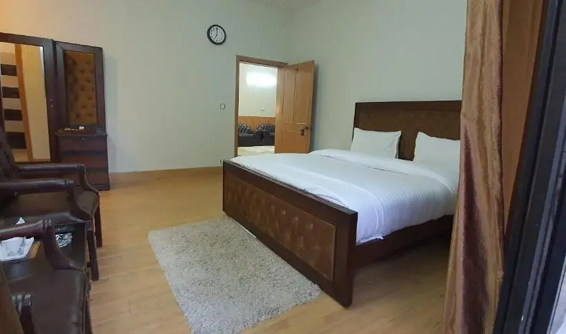 اتاق لوکس, Infinity Villa