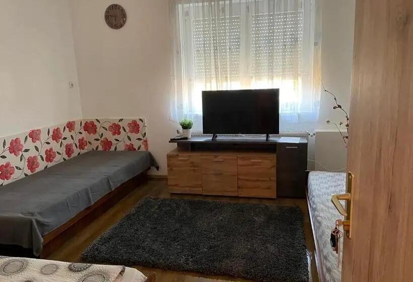 Standard-huone, Patak Pihenő
