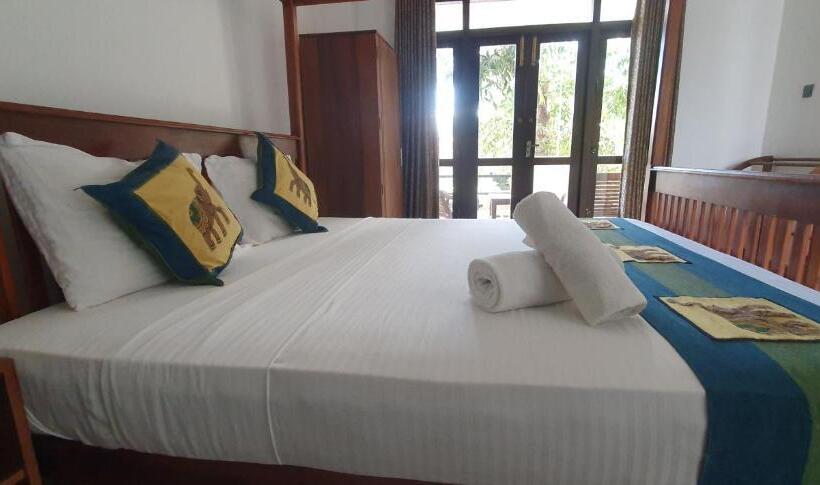 Deluxe-huone Parveke, Kings Marine Sk Town