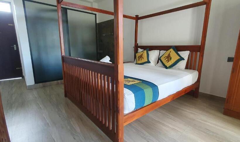 Deluxe-huone Parveke, Kings Marine Sk Town