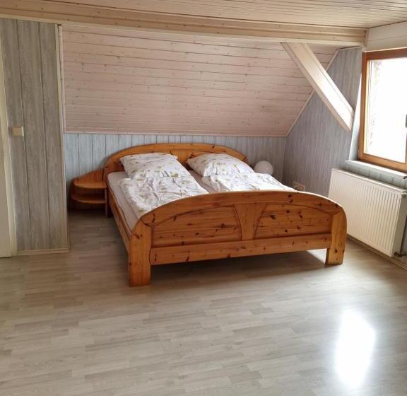 标准间, Pension Zollern