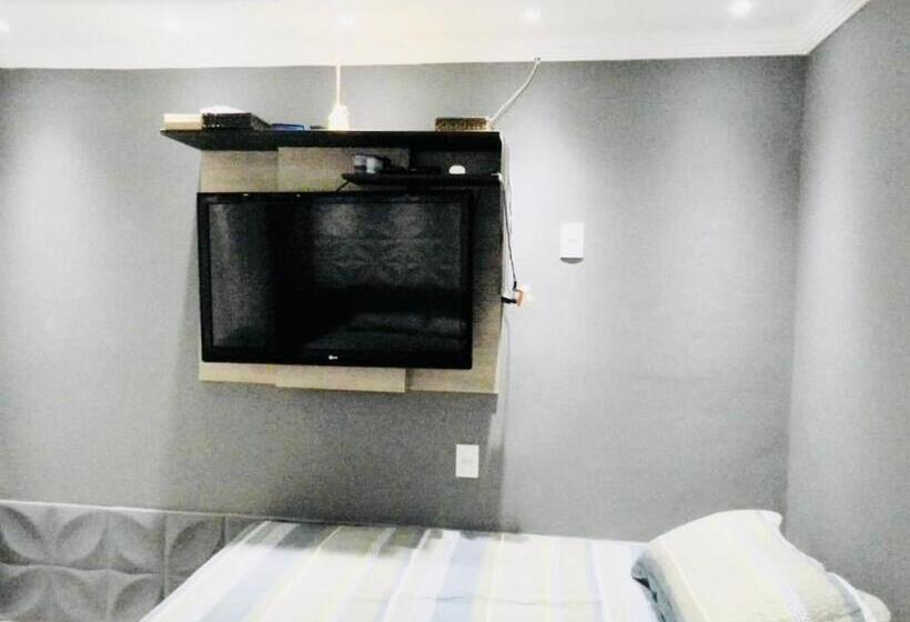 סוויטה משפחתית, Pousada Recanto Beach House   Cabo Frio   Rj  Unamar  Cond Florestinha   1 Min A Pé Da Praia