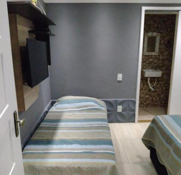 סוויטה משפחתית, Pousada Recanto Beach House   Cabo Frio   Rj  Unamar  Cond Florestinha   1 Min A Pé Da Praia