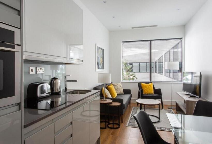 דירת שני חדרים, Atria By Viridian Apartments