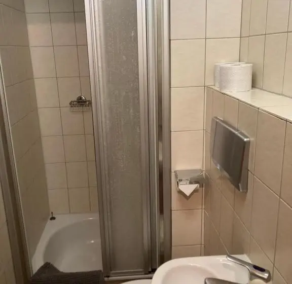 Standard Kolmen Hengen Huone, B&b Chalet Rey Bellet