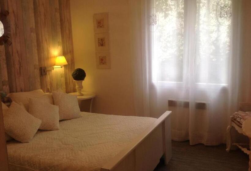 스탠다드 룸 가든 전망, B&b Les Muscades