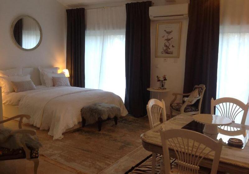 Люкс, B&b Les Muscades
