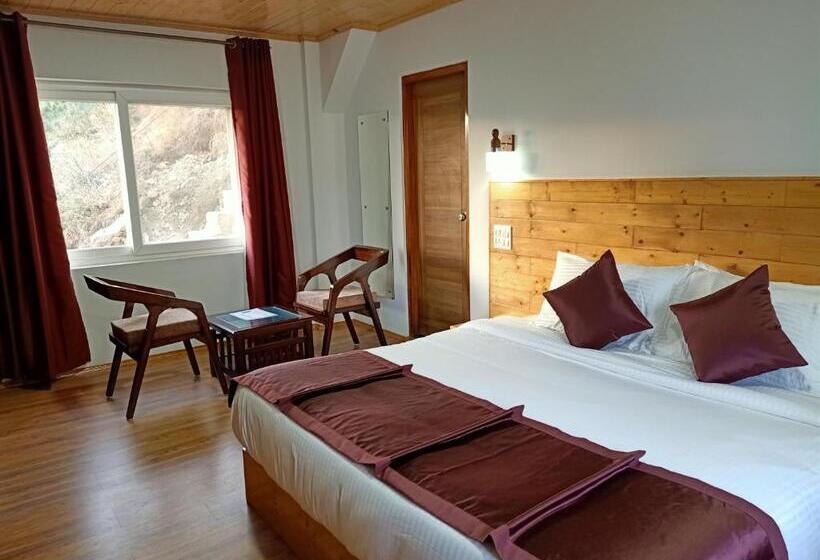 豪华房间, Aranyavilas